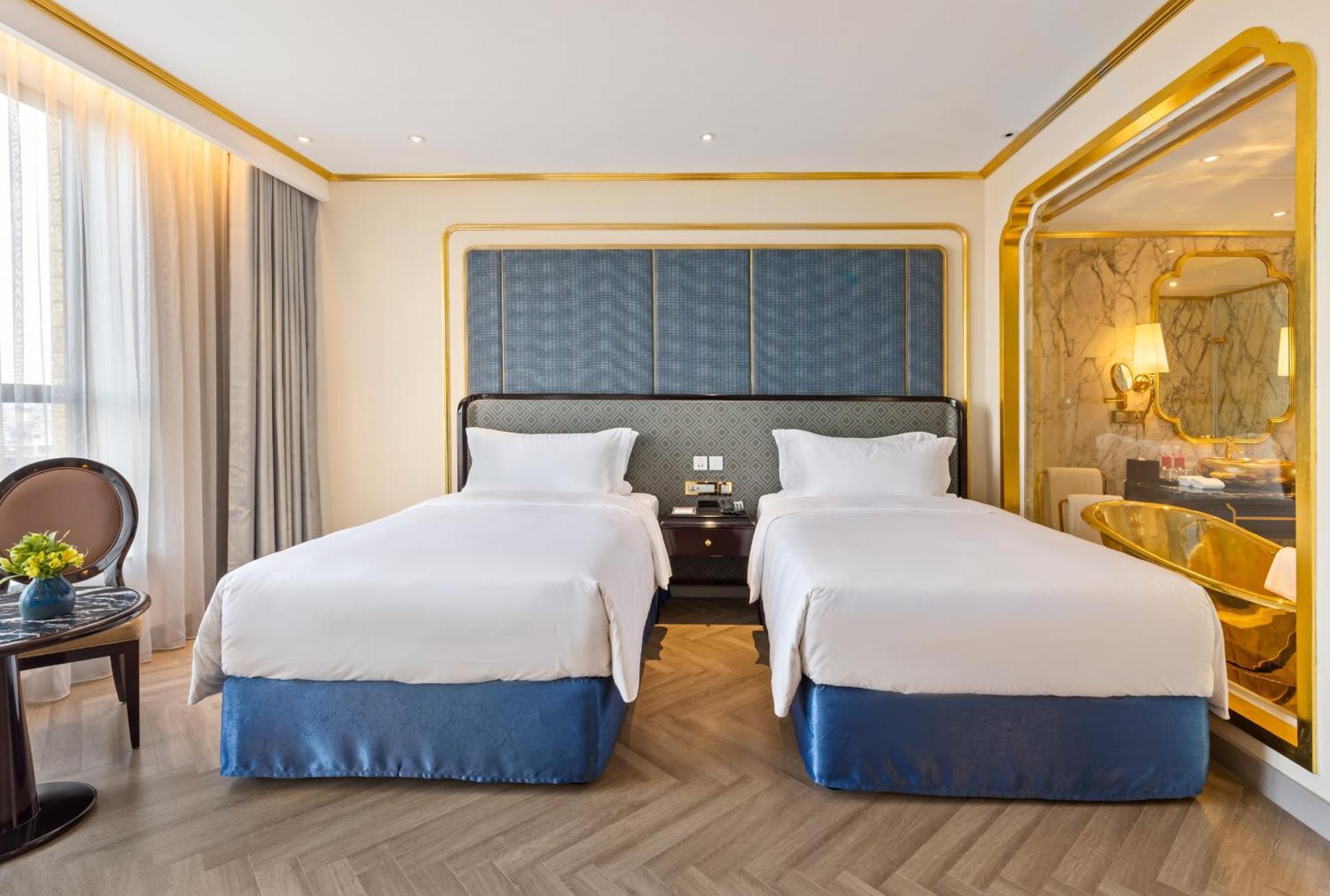 Dolce By Wyndham Hanoi Golden Lake Exterior photo