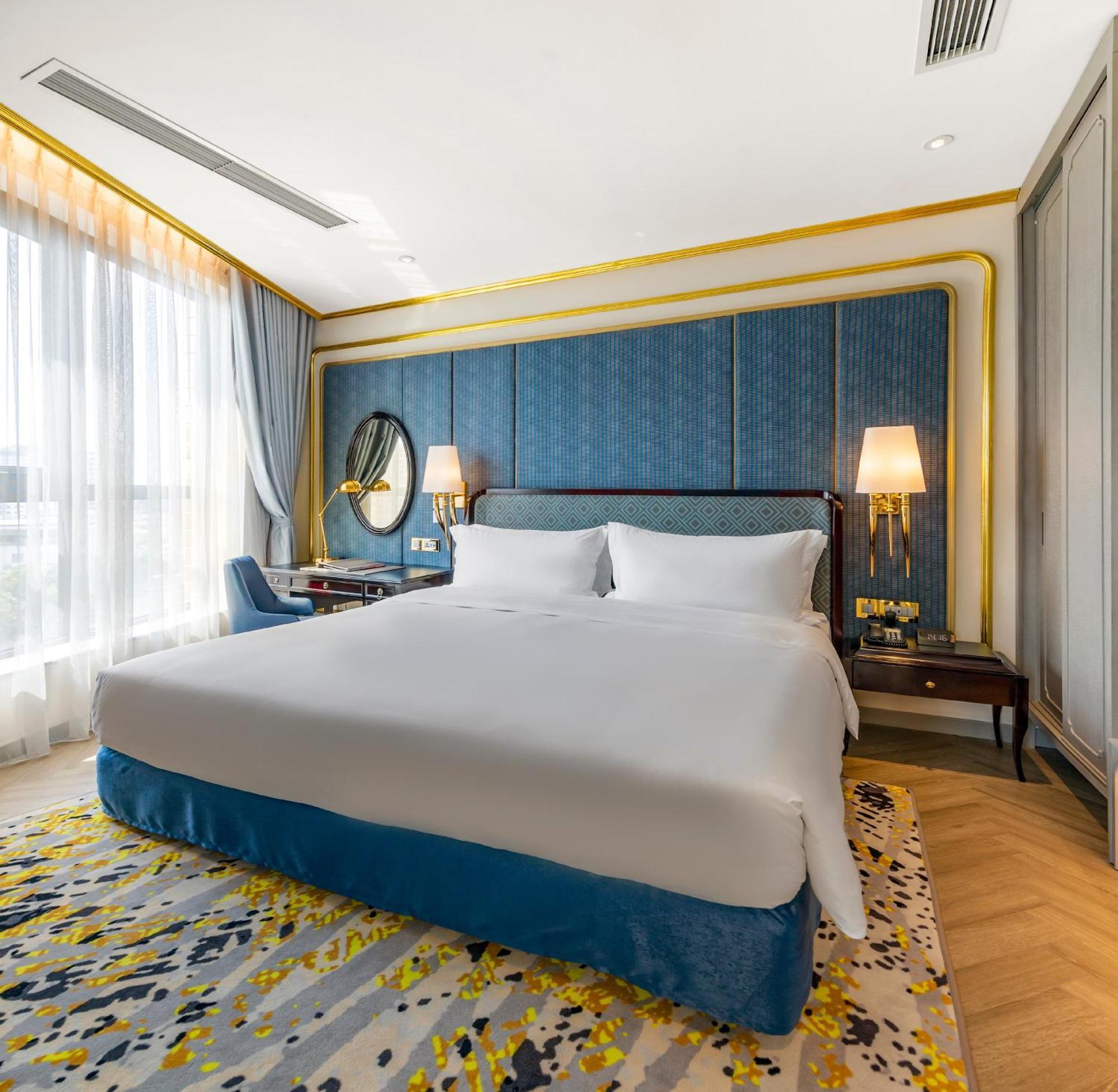 Dolce By Wyndham Hanoi Golden Lake Exterior photo