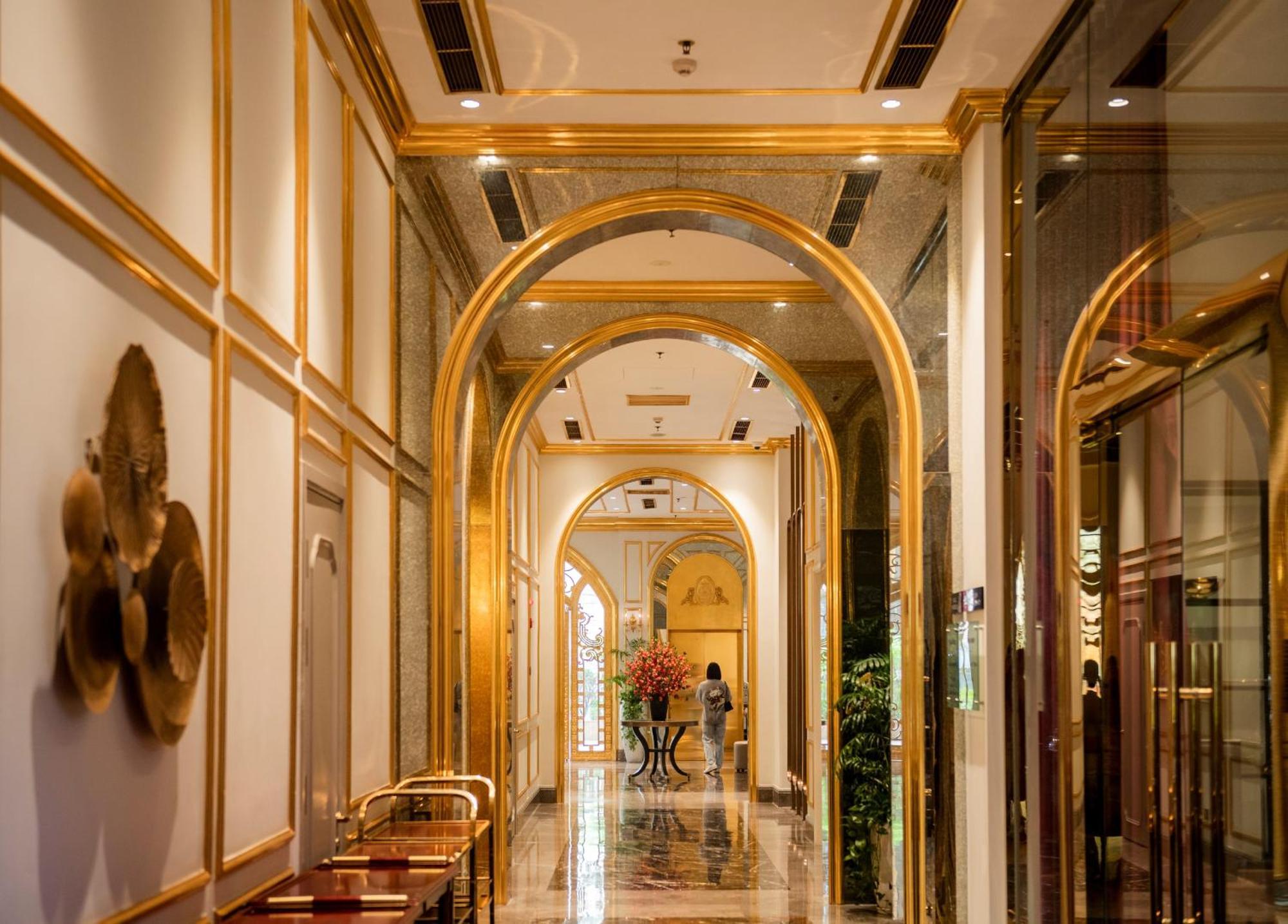 Dolce By Wyndham Hanoi Golden Lake Exterior photo