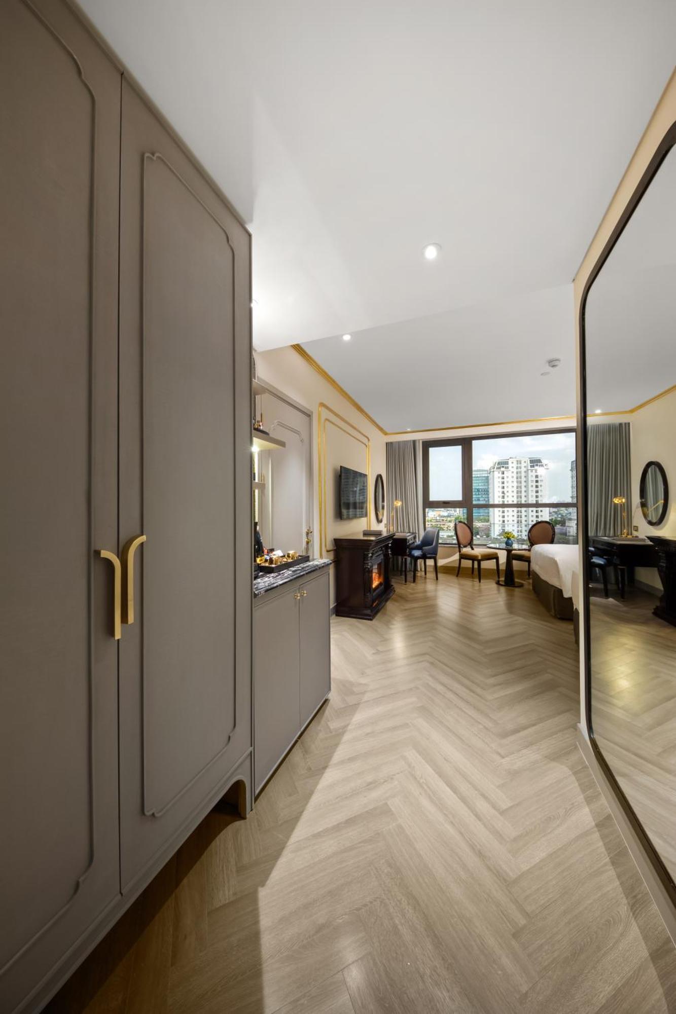 Dolce By Wyndham Hanoi Golden Lake Exterior photo